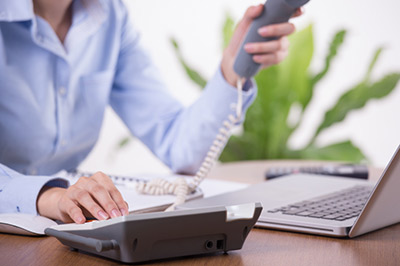 recruiter corner three ways to build trust on a cold call cold calling for jobs